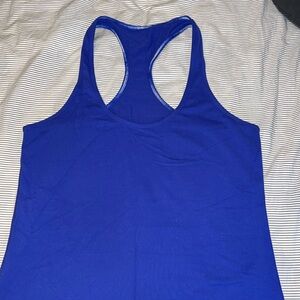 Lululemon tank. Great condition!